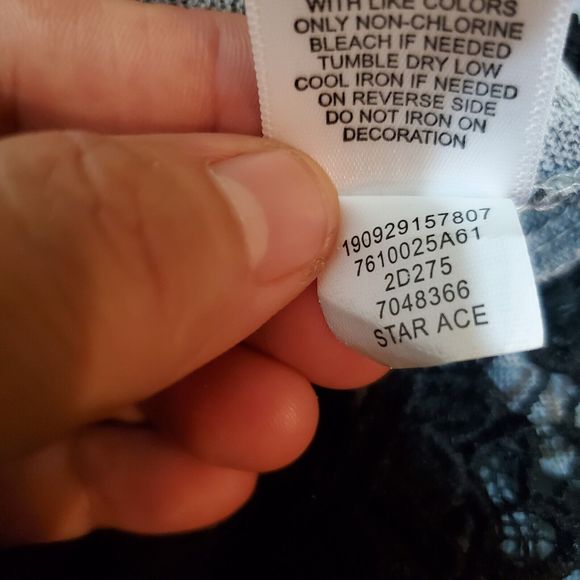 World Unity Gray and Black LS Lace Trimmed Top 3X NWT - Picture 9 of 9